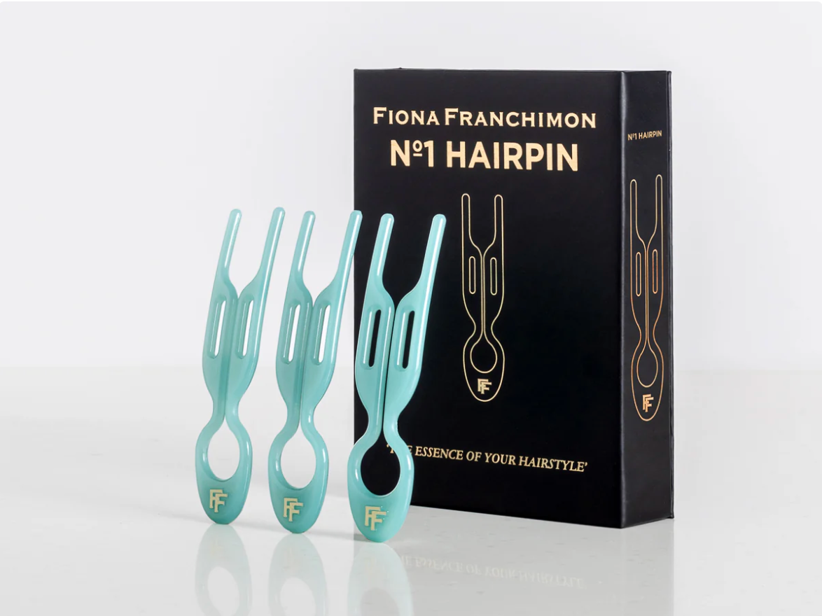 Fiona Franchimon N°1 Hairpin: Tantalizing Blue